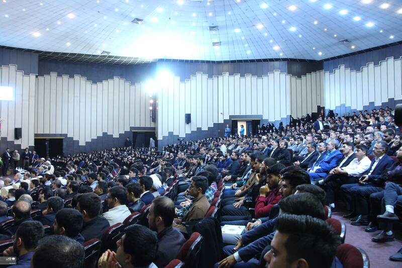 عکس/ نشست رئیس قوه قضائیه با دانشجویان تبریزی