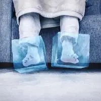 علت سردی پاها در برخی افراد چیست؟