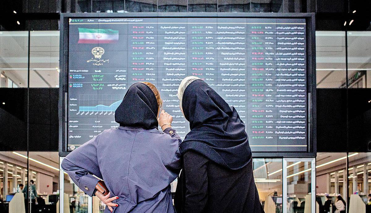 طنابکشی متغیرها در بورس؛ بازار سهام به کدام سمت میرود؟