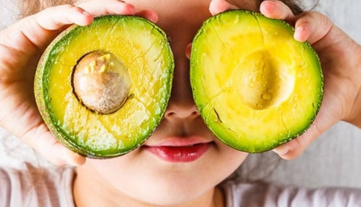 ماسک مفید برای پوست صورت خشک