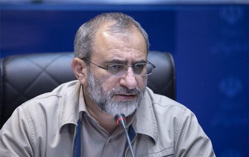دستور استاندار مرکزی به دستگاههای اجرایی برای خروج از پیامرسانهای غیربومی