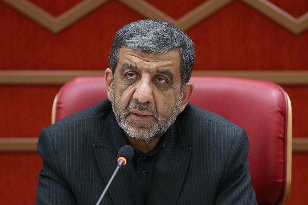 وزیر میراث‌ فرهنگی به قم سفر کرد