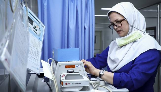 وزیر بهداشت: پرداخت‌های تعرفه خدمات پرستاری، علی الحساب است