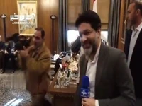 وساطت وزیر خارجه برای خبرنگار صداوسیما در برابر یک بادیگارد