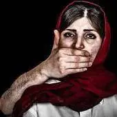 اینفوگرافی/ 7 نشانه قربانیان خشونت خانگی به‌بهانه روز جهانی مبارزه با خشونت علیه زنان