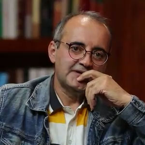 جلوی جهان بایست بگو من نمیذارم