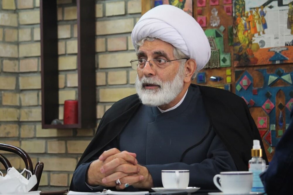 روحانی اصلاح‌طلب: حکومت اگر اقلیت منتقد را تحمل نکند، انتخابات بلاموضوع خواهد بود