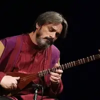 اجرای بداهه ای با ساز «شور انگیز» از استاد حسین علیزاده 