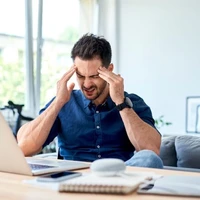 سردردهای استرسی را با این گیاهان تسکین دهید