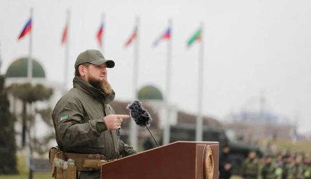 قدیروف: آماده اعزام ۳۰۰۰ نیروی دیگر به اوکراین هستیم