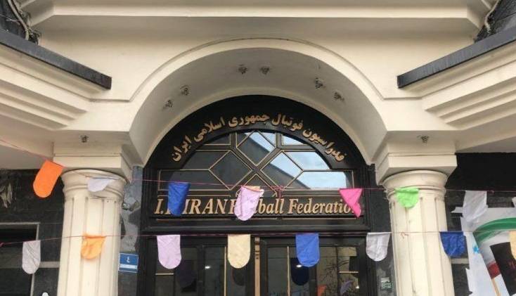 درآمدزایی با بیانضباطی؛ اگر پول بدهیم دیگر کسی مشکلی با بداخلاقی ندارد!
