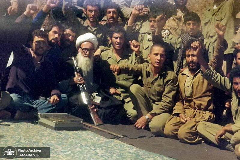 تصاویری از حضور علما و روحانیون در جبهه ها