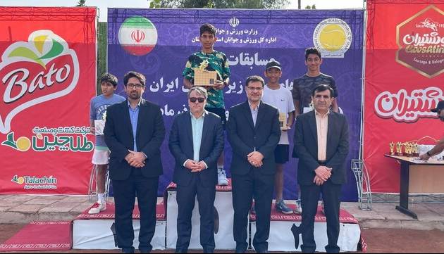 شناسایی برترینهای تنیس زیر ۱۸ سال کشور در اهواز