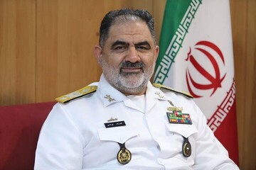فرمانده نیروی دریایی ارتش: با زبان خوش دشمنان را به آرامش دعوت می‌کنیم