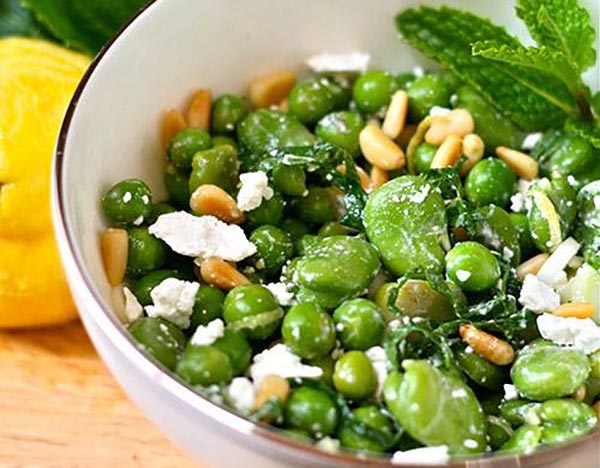 طرز تهیه سالاد باقلا خوشمزه و آسان