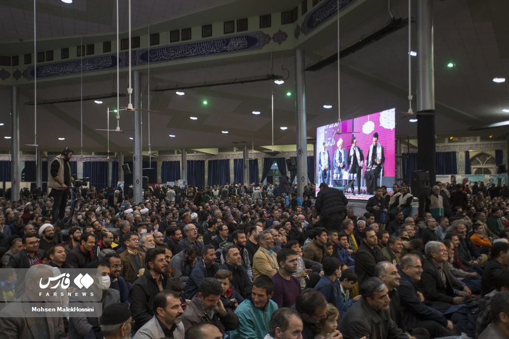 عکس/ برنامه زنده تلویزیونی قرآنی محفل در اراک