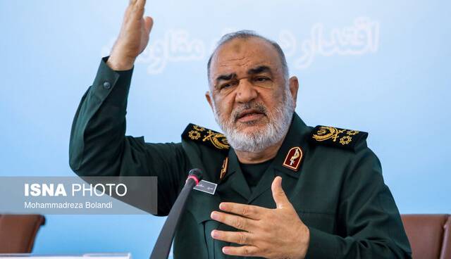 سردار سلامی: با دشمنان عزت و عظمت جمهوری اسلامی ایران میجنگیم