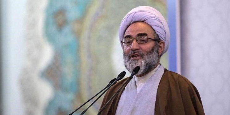 امامجمعه رشت: نمایندگان مجلس خود را وامدار ثروتمندان نکنند