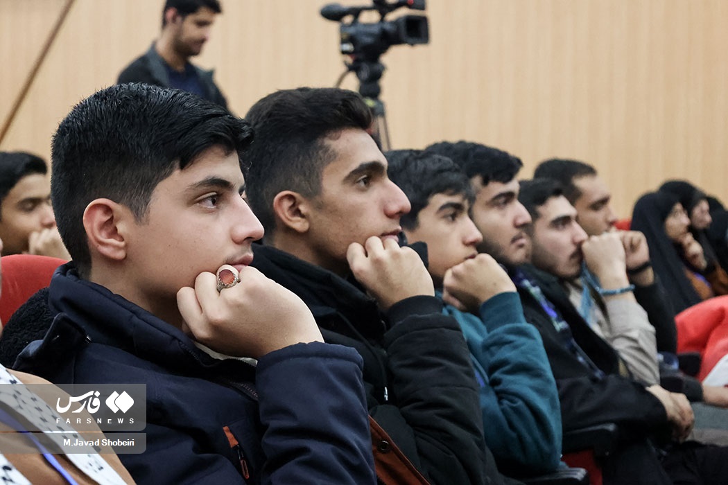 عکس/ حضور سردار حاجی زاده در مجمع عالی بسیج دانش آموزی