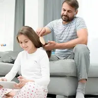 پدر! موهای دخترت را شانه بزن