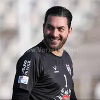 صمیمیت پسر پرسپولیسی با پیشکسوت استقلال