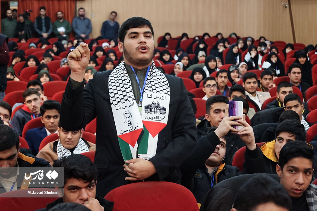 عکس/ حضور سردار حاجی زاده در مجمع عالی بسیج دانش آموزی