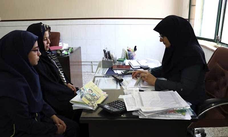 اعزام گروههای جهادی مشاوره به مدارس ایلام