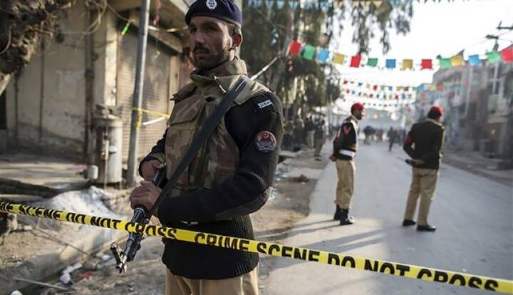 حمله به اتوبوس مسافربری در پاکستان؛ 8 نفر کشته و 26 تَن زخمی شدند