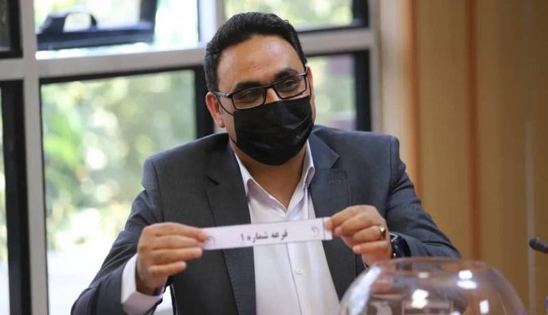 افسری: با رفتار یک فرد باشگاه گلگهر را قضاوت نکنید!
