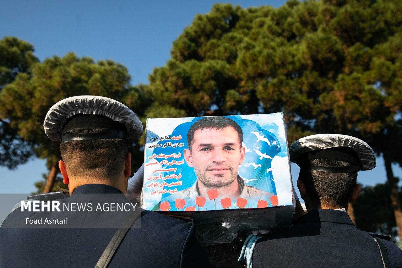 مراسم تشییع پیکر شهید مدافع حرم «مهدی ذاکر حسینی»