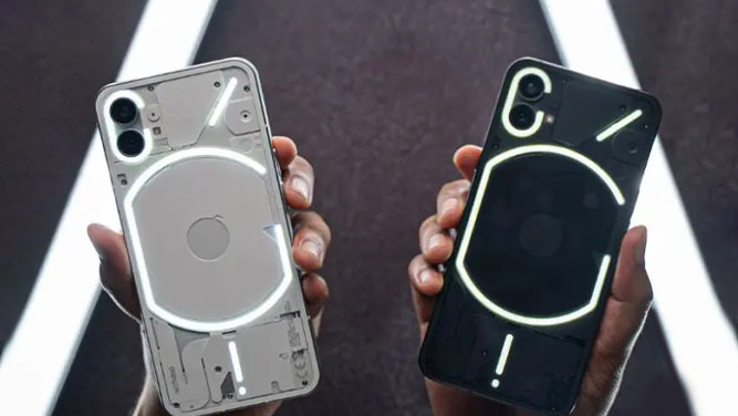 منتظر اولین گوشی ارزانقیمت از سری جذاب Nothing Phone باشید