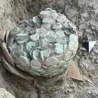 4گوشه دنیا/ کشف سکه‌های سبزشده در «تپه مردگان»‌