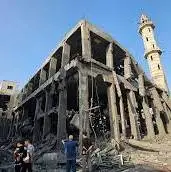 تصاویری از بمباران ساختمان‌های مسکونی در در مرکز نوار غزه