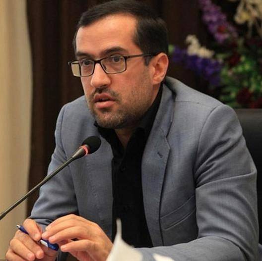 حضور نیروی انتظامی در میبد برای حمایت از هیچ گروهی نیست