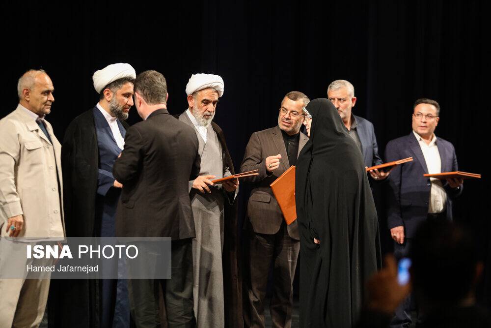 مراسم سالروز شهادت میرزاکوچک خان در تالار وحدت             