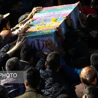 تشییع دو شهید پاسدار در میدان امام حسین(ع) تهران