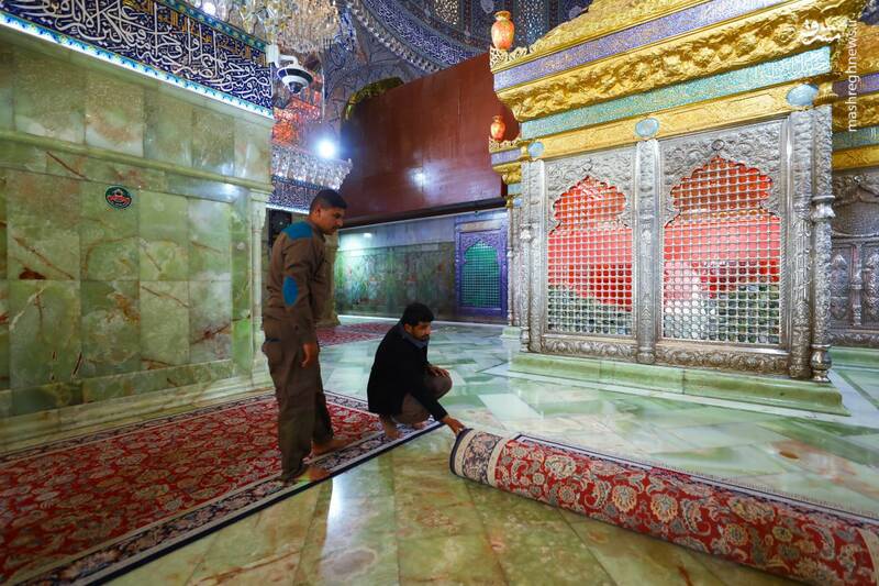 عکس/ شست و شوی حرمین سامرا توسط خادمان