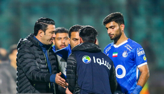استقلال نباید از حالا به فکر قهرمانی باشد