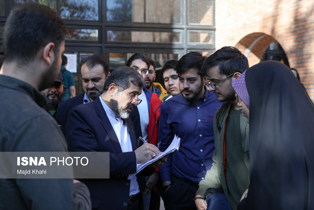 عکس/ حواشی حضور وزیر فرهنگ و ارشاد اسلامی در دانشگاه شریف     