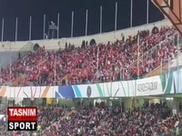 حضور پرتعداد بانوان هوادار پرسپولیس در ورزشگاه آزادی