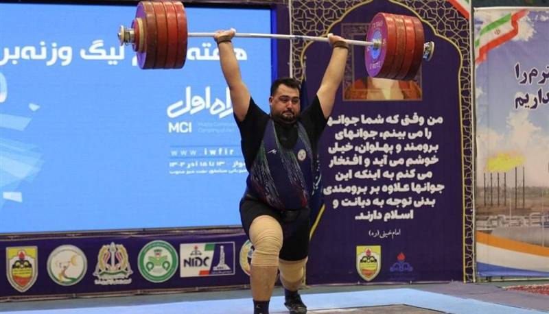 صدرنشینی ذوبآهن در هفته دوم لیگ برتر وزنهبرداری