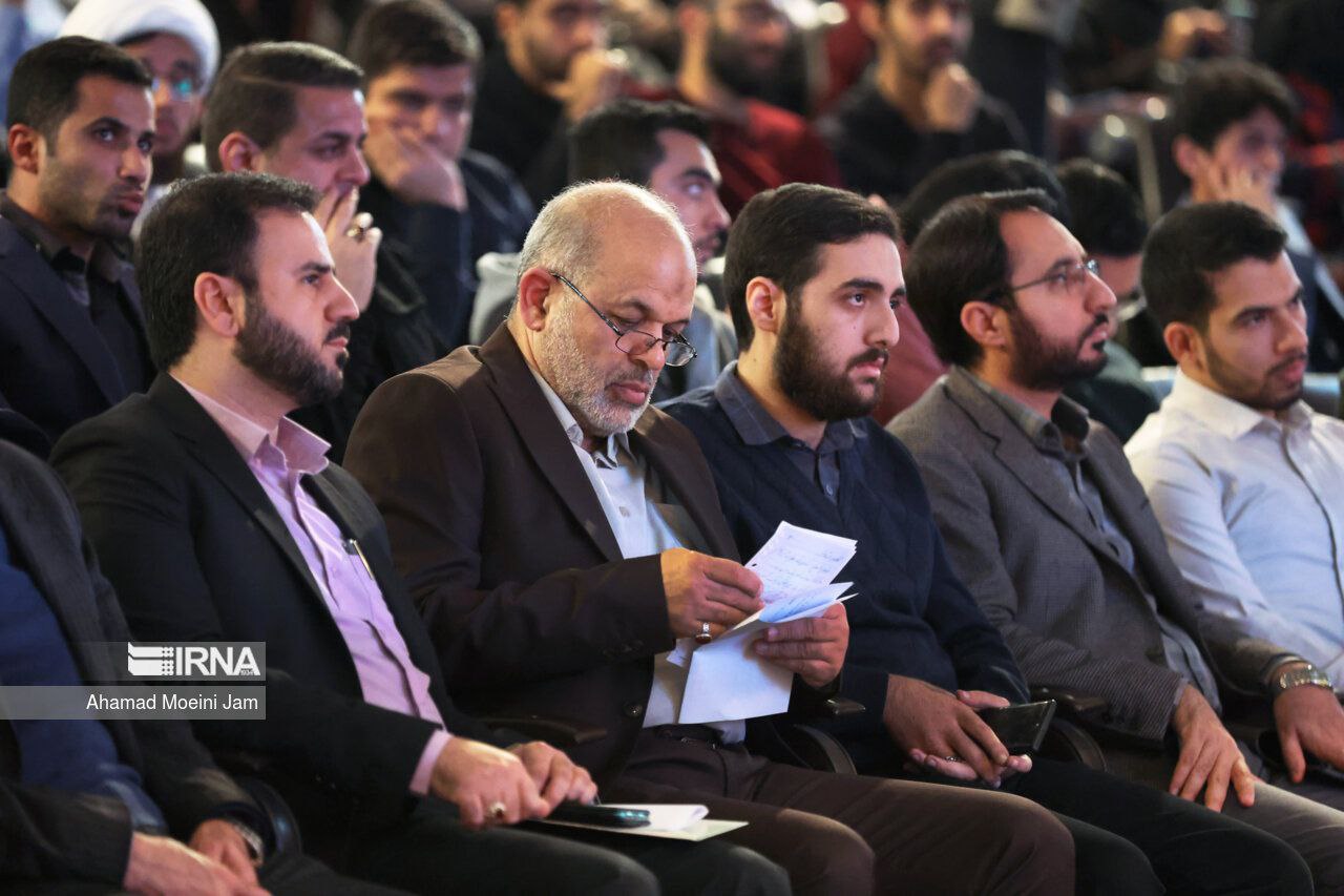 عکس/ مراسم بزرگداشت روز دانشجو در دانشگاه تهران