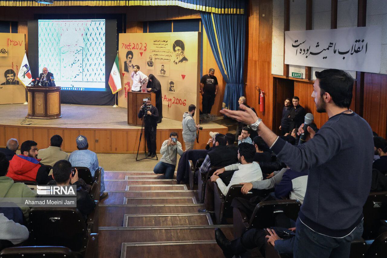 عکس/ مراسم بزرگداشت روز دانشجو در دانشگاه تهران