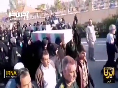 آیین استقبال از پیکر مطهر ۸ شهید گمنام در فرودگاه شهید آیت الله دستغیب شیراز