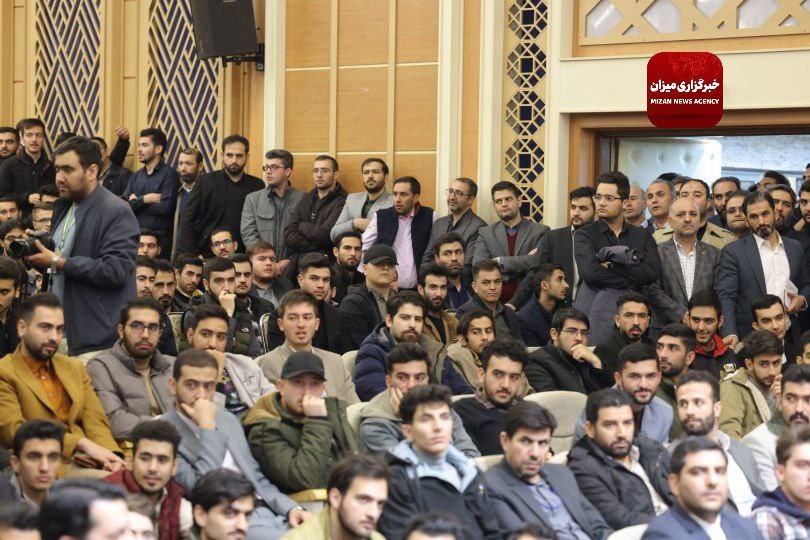 دیدار رئیس عدلیه با دانشجویان استان اردبیل 