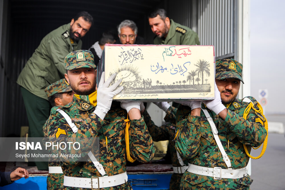 عکس/ مراسم استقبال از ۱۲ شهید گمنام در مشهد
