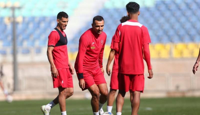 یک سؤال بیجواب در بازی پرسپولیس با الدحیل