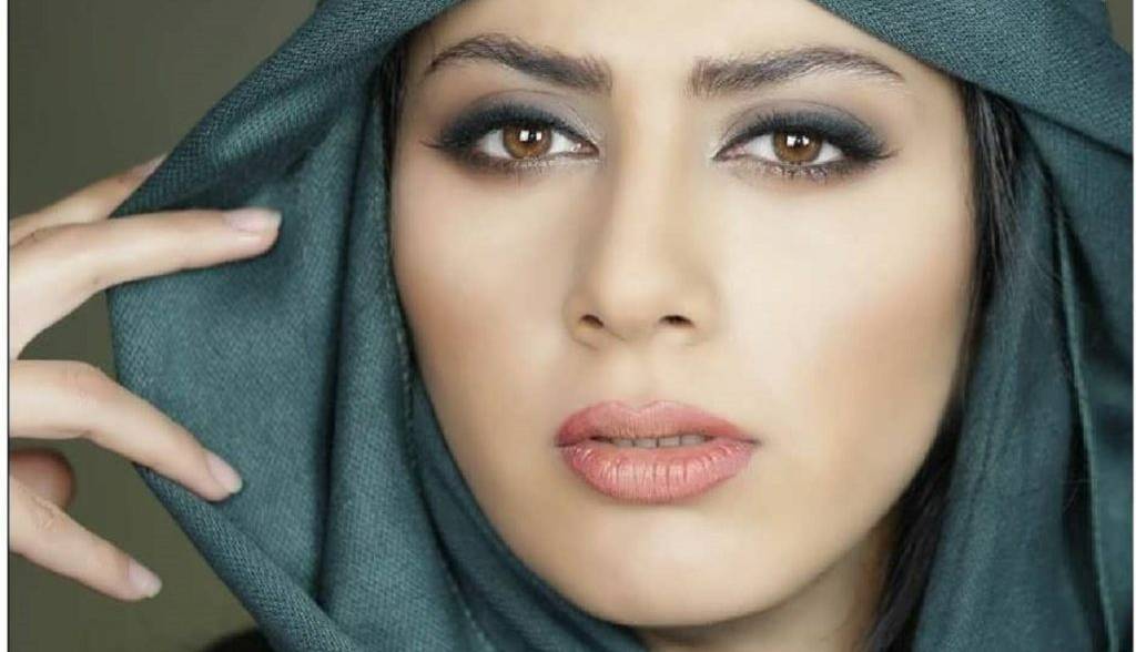 نقد بازی «مونا فرجاد» در سریال «داوینچیز»