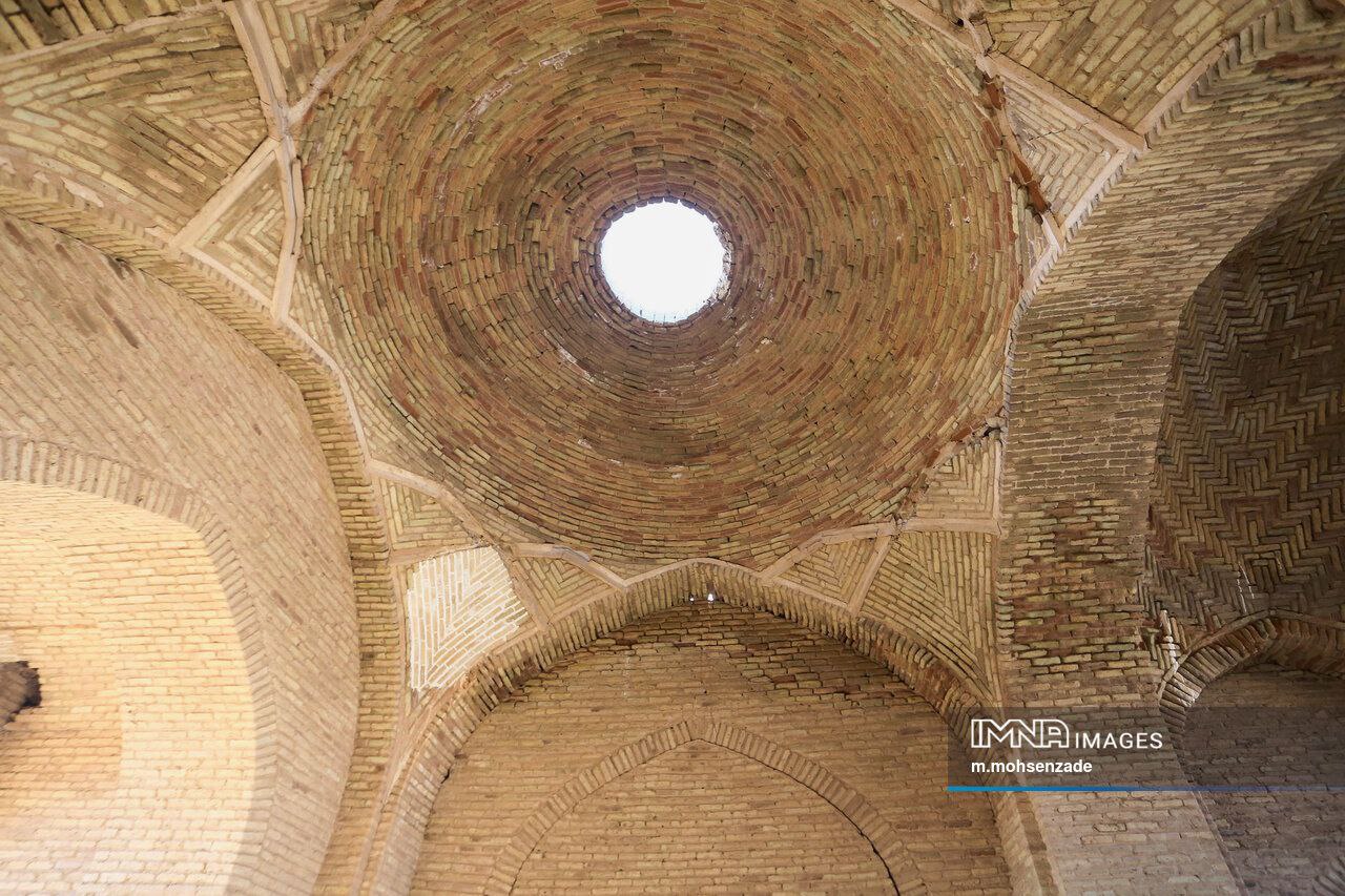 دیر گچین، مادر کاروانسراهای ایران زمین 