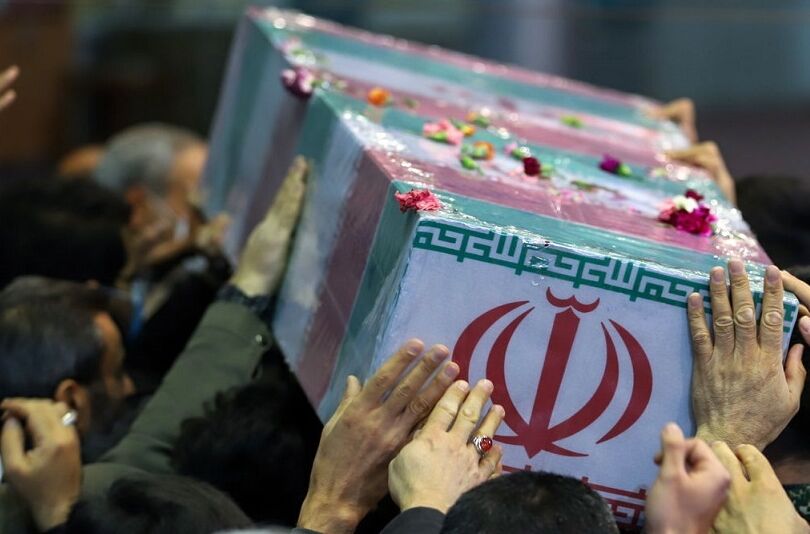 قمیها از کاروان شهدای گمنام استقبال کردند